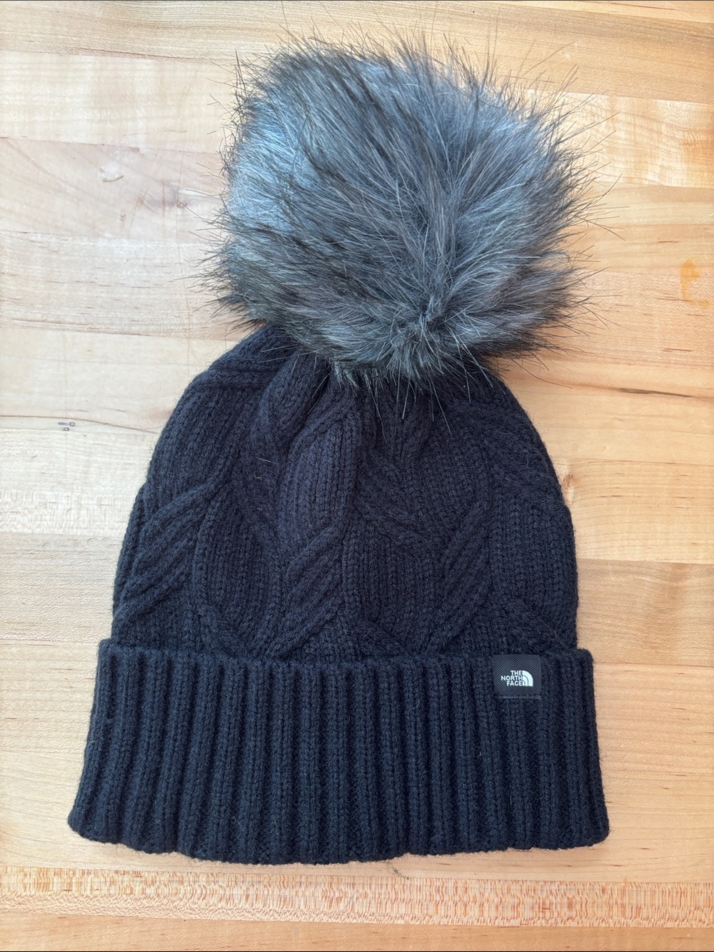 The North Face Womens Oh-Mega Fur Pom Beanie Black One Size NWT